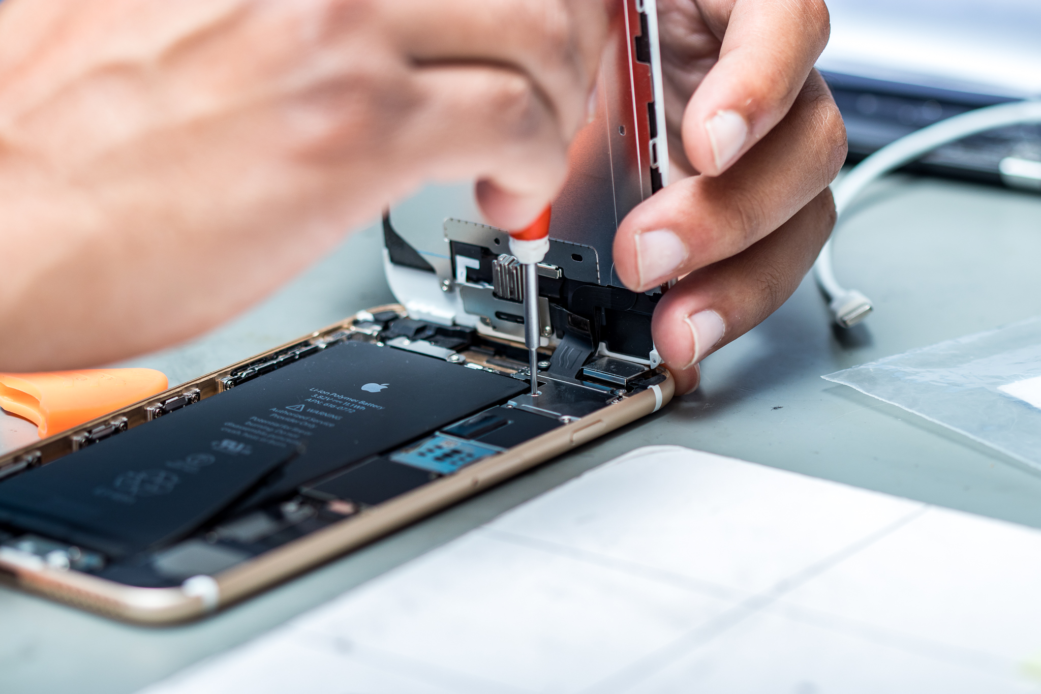 The Ultimate Guide to iPhone Repair: Tips and Tricks You Need to Know